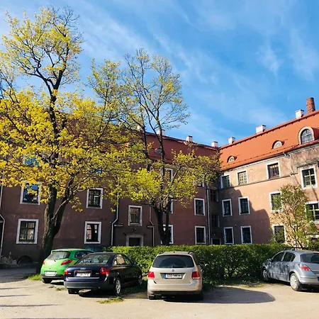Apartman Historic Charm - Cozy Nordic Retreat In Time-honored Residency Tallinn